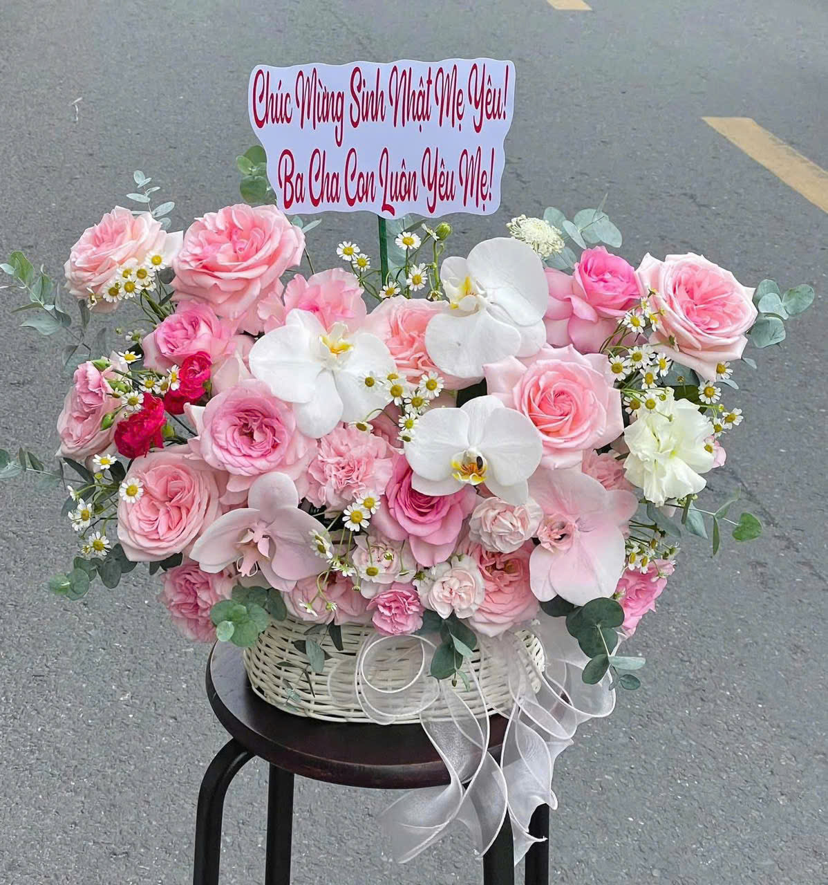 Giỏ hoa khai trương hiện đại